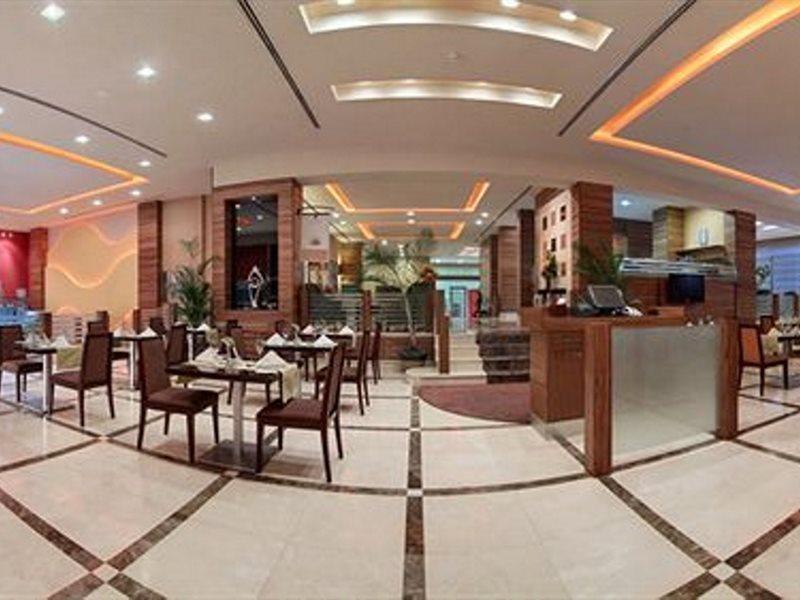 Hilton Garden Olaya Hotel