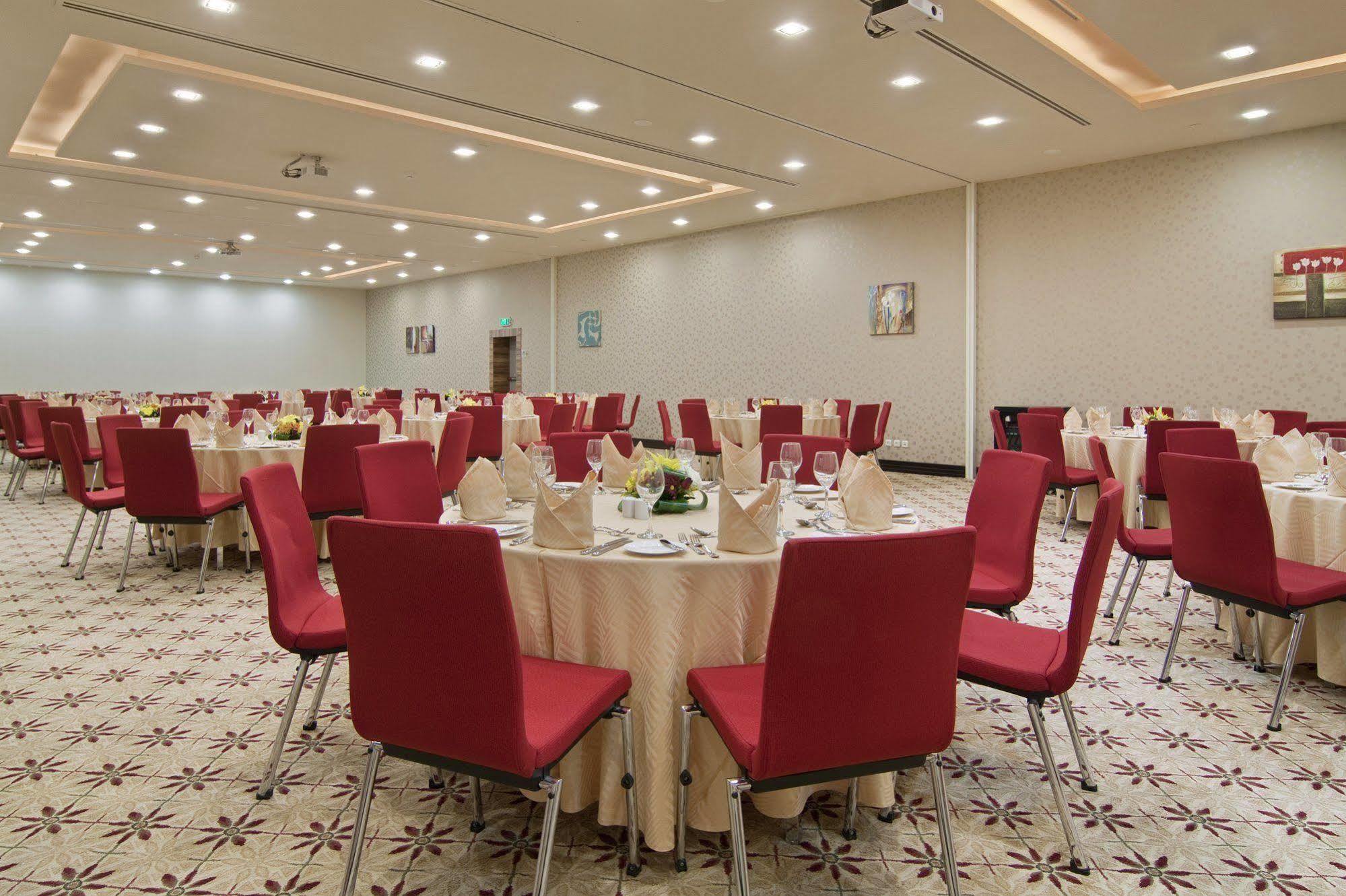 Hilton Garden Olaya